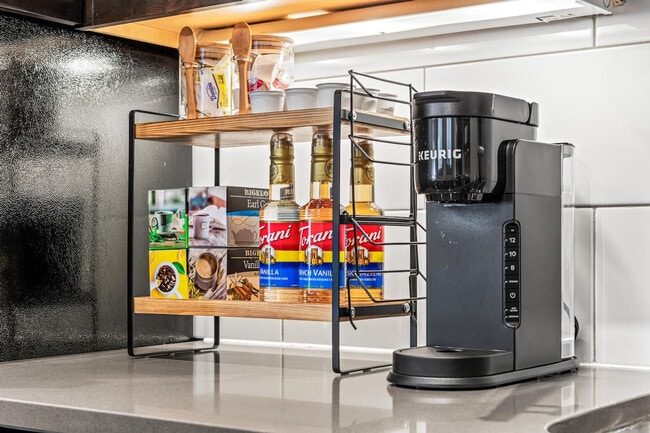 301 N 7th Ave in Minneapolis, MN - Building Photo - Building Photo