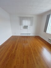 3837 Beach Ave, Unit Unit # 4 in Norfolk, VA - Building Photo - Building Photo
