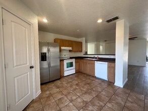 1131 Star Glade in San Antonio, TX - Building Photo - Building Photo