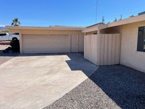 3090 Bounty Ln in Lake Havasu City, AZ - Building Photo - Building Photo
