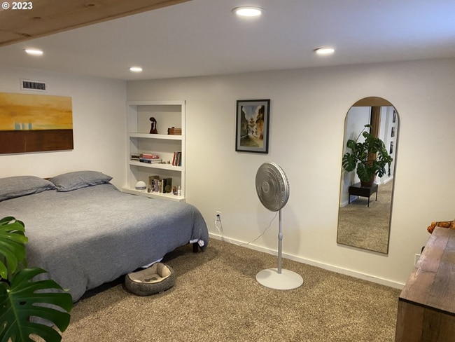 property at 1304 Columbia St