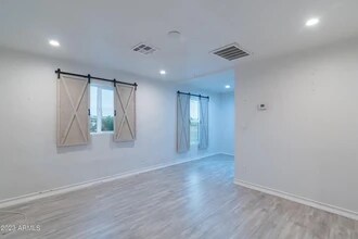 5919 W Myrtle Ave, Unit Casita in Glendale, AZ - Building Photo - Building Photo