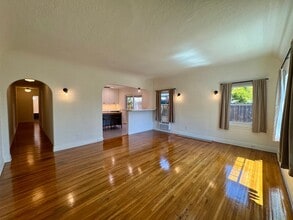 5317 Dockweiler Pl in Los Angeles, CA - Building Photo - Building Photo
