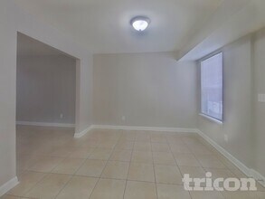 1711 Southwind Dr in Charlotte, NC - Foto de edificio - Building Photo