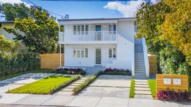 524 NE 65th St in Miami, FL - Building Photo - Building Photo