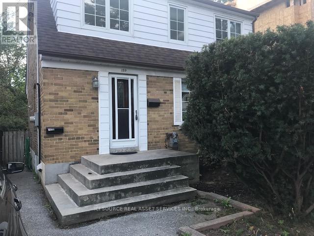 159 Avondale Ave in Toronto, ON - Building Photo - Building Photo