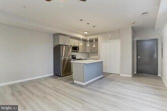 400 S Highland Ave in Baltimore, MD - Building Photo - Building Photo