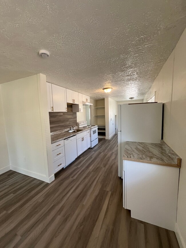 553 E Emerson Ave in Salt Lake City, UT - Building Photo - Building Photo