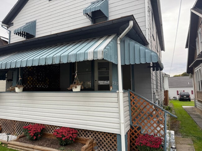 property at 722 Fronheiser St