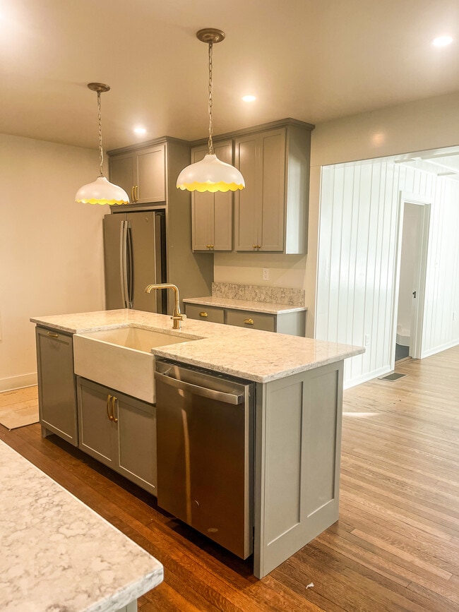 122 S Main St in Muncy, PA - Building Photo - Building Photo