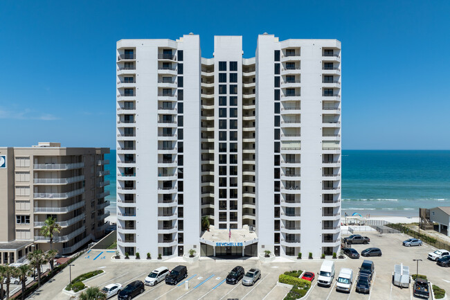 Seychelles Condominium in Daytona Beach Shores, FL - Building Photo - Building Photo