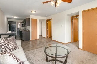 Panther Heights in Charleston, IL - Building Photo - Building Photo