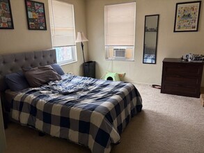 370 S Highland Ave, Unit 16 in Pittsburgh, PA - Foto de edificio - Building Photo