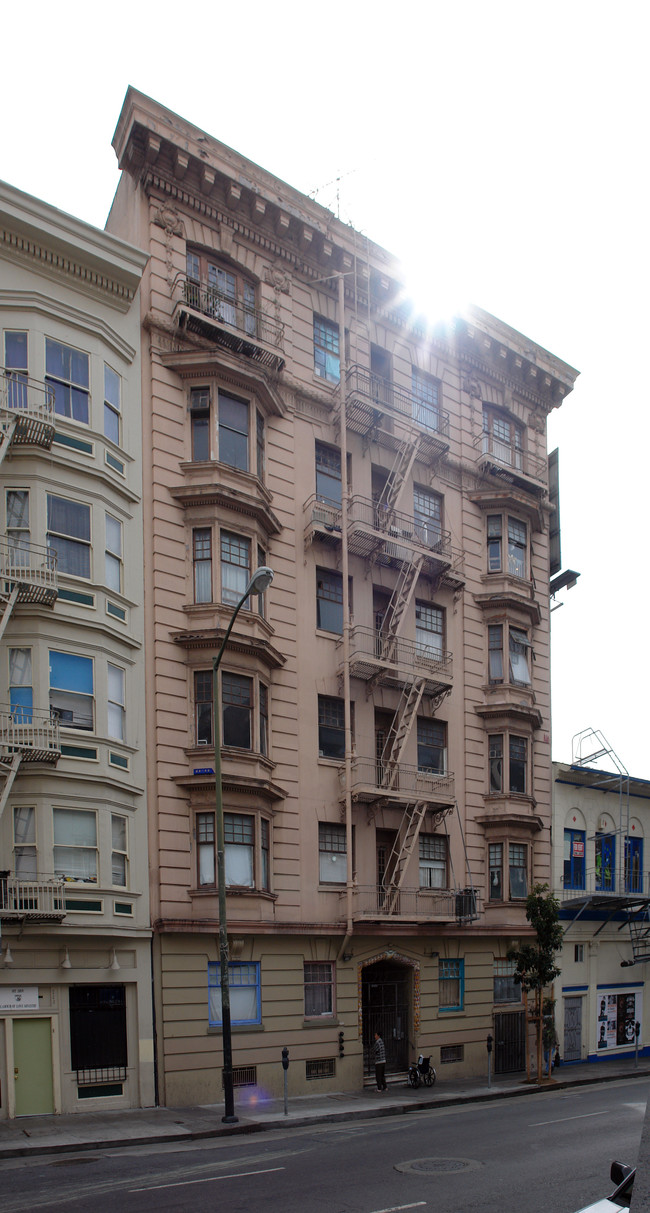 Bernard Apartments in San Francisco, CA - Building Photo - Building Photo