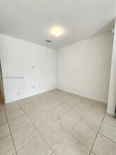 1471 SE 26th Rd in Homestead, FL - Building Photo - Building Photo