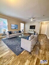 19914 Villa Creek Dr in Orlando, FL - Building Photo - Building Photo