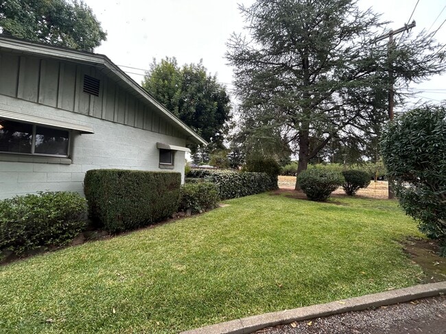 property at 2856 Calecita Way