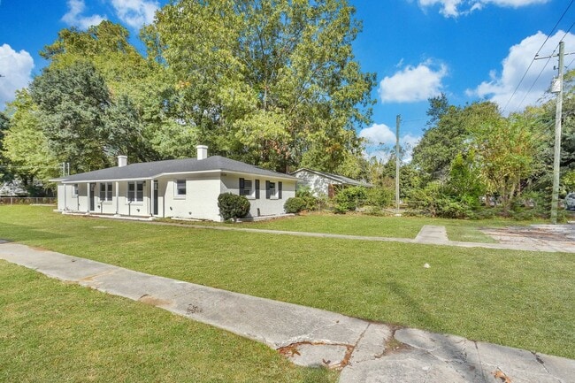 1528 Orange Grove Rd in Charleston, SC - Building Photo - Building Photo