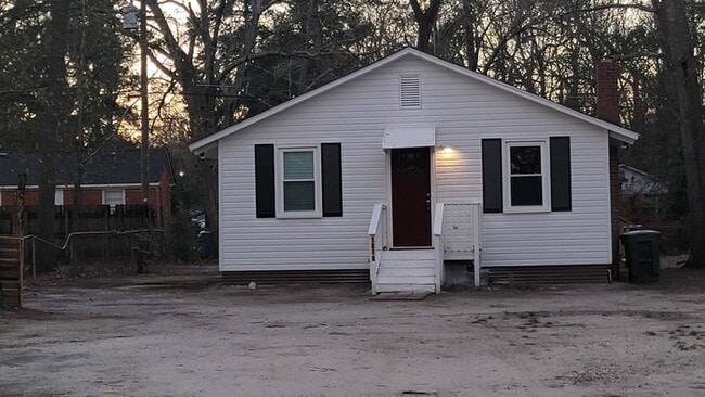 property at 1616 Craven St