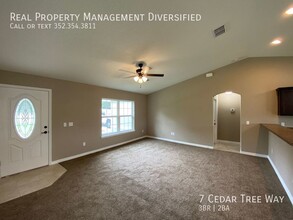 7 Cedar Tree Way in Ocala, FL - Building Photo - Building Photo