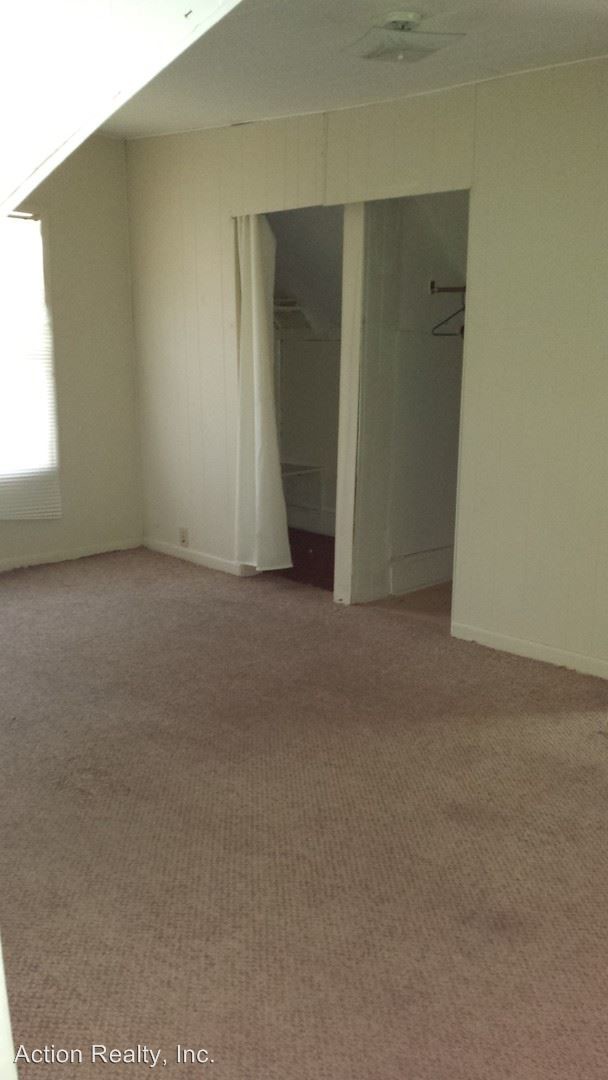 1302 1st Ave N in Fort Dodge, IA - Building Photo - Building Photo