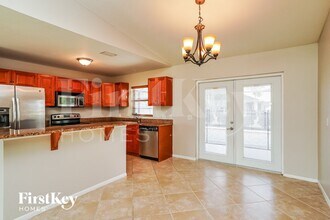 4104 SW 7th Ave in Cape Coral, FL - Foto de edificio - Building Photo