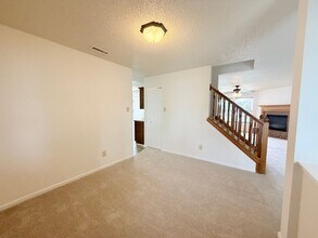 1795 Feather Reed Ln in Greenwood, IN - Building Photo - Building Photo