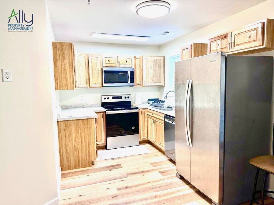 3389 Moubry Ln in Charlottesville, VA - Building Photo