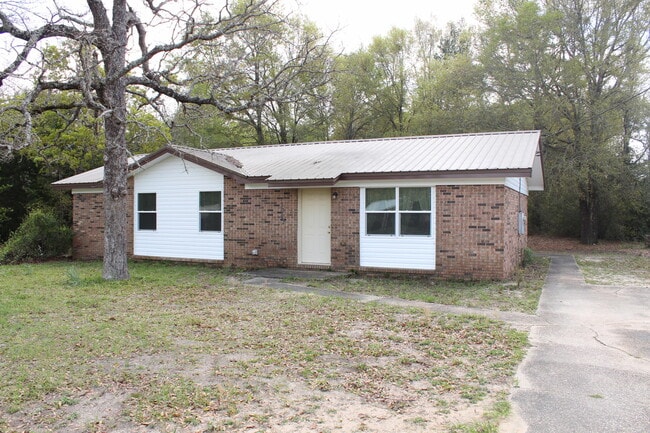 property at 3002 Stillwell Blvd