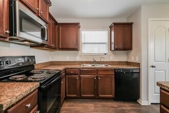3004 Oak Ln in Brookshire, TX - Building Photo - Building Photo