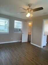 7927 Danube Rd, Unit 7927 in New Orleans, LA - Building Photo - Building Photo