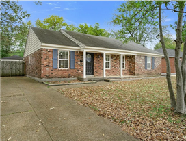 1885 Dearing Rd in Memphis, TN - Building Photo