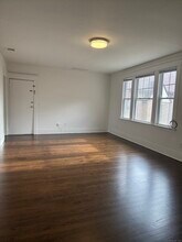 155 Elm St in West Haven, CT - Building Photo - Building Photo