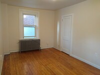 510 W Walnut St, Unit 2 - 6