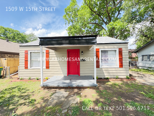 property at 1509 W 15th St