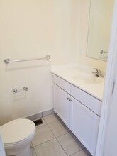 96 Waumbeck St, Unit 1 in Boston, MA - Building Photo - Building Photo