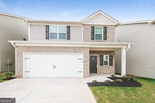 10826 Wheeler Trce in Hampton, GA - Building Photo