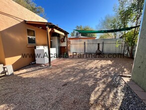 3137 E Towner St in Tucson, AZ - Foto de edificio - Building Photo