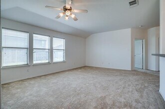 143 Meadow Crest Dr in Princeton, TX - Building Photo - Building Photo