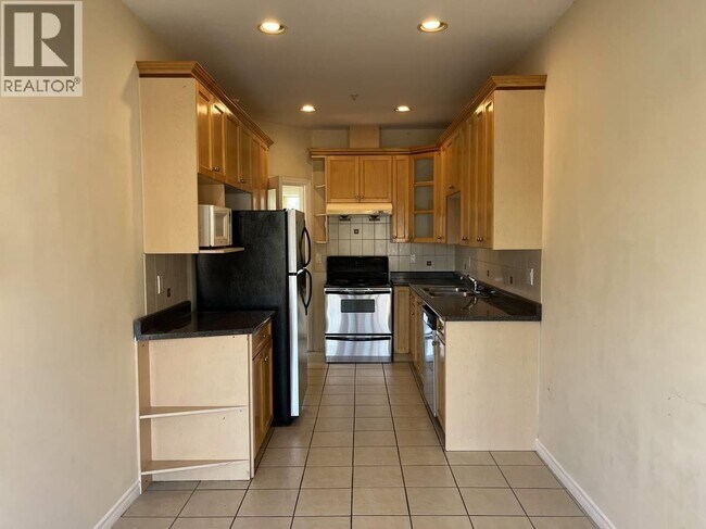 8XXX Main St in Vancouver, BC - Building Photo - Building Photo