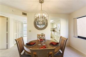 95 St Andrews Blvd-Unit -B-209 in Naples, FL - Foto de edificio - Building Photo