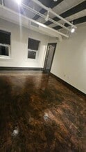 329 E Colorado Blvd, Unit 1002 in Dallas, TX - Foto de edificio - Building Photo