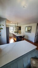 14 Oak St, Unit 2 in Boston, MA - Building Photo - Building Photo