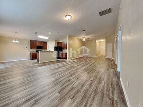 1861 McGirts Point Blvd in Jacksonville, FL - Foto de edificio - Building Photo