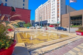 Mississippi Lofts in Davenport, IA - Foto de edificio - Building Photo
