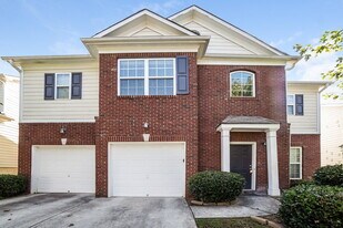 1647 Bradmere Ln in Lithia Springs, GA - Building Photo