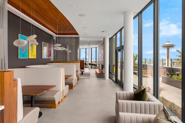 2510 6th Ave, Unit 1205 in Seattle, WA - Building Photo - Building Photo