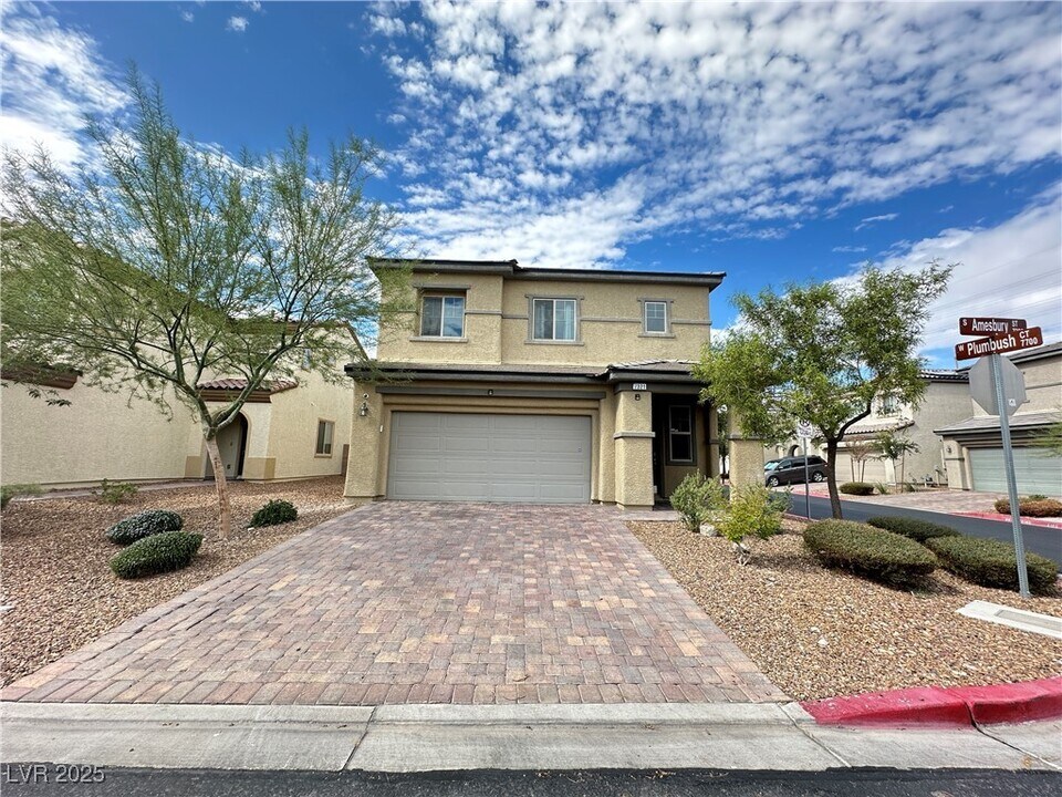 7321 Amesbury St in Las Vegas, NV - Building Photo