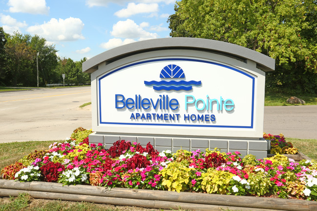 Belleville Pointe Apartments in Belleville, MI - Foto de edificio - Building Photo