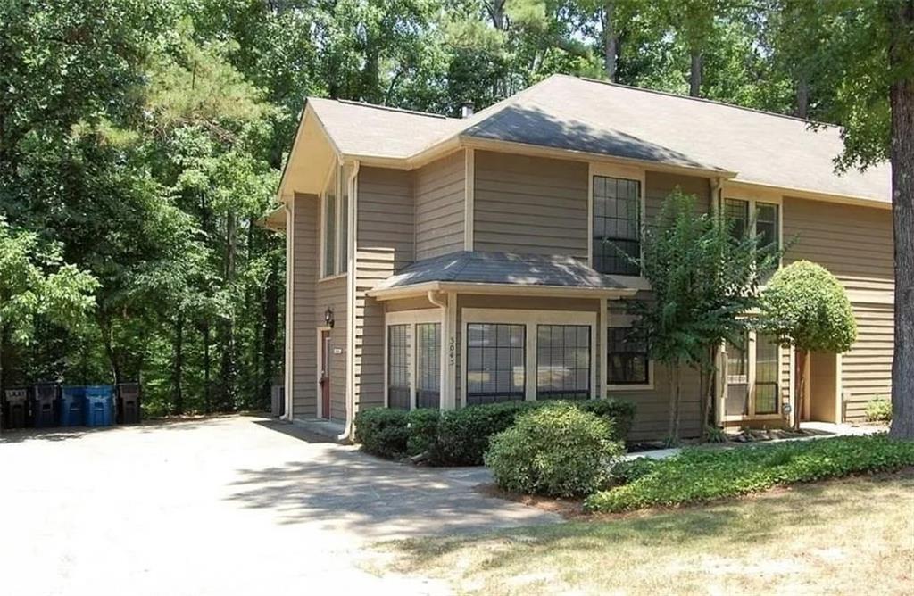 3045 Steeplechase Dr in Alpharetta, GA - Building Photo